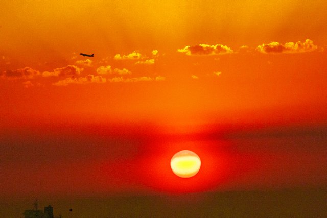 海に沈む夕日