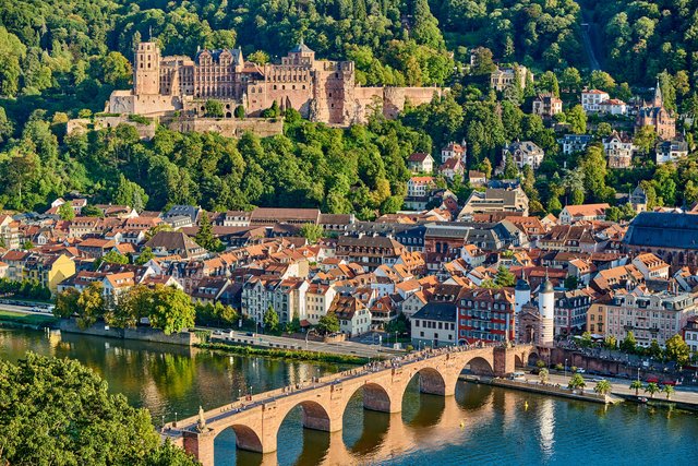 ハイデルベルク城と旧市街、カール・テオドール橋