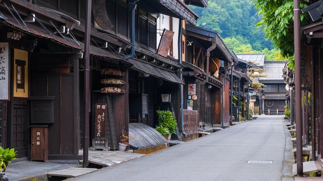飛騨高山の古い町並み(岐阜)