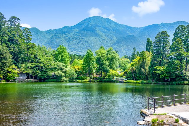 由布院の金鱗湖(大分)