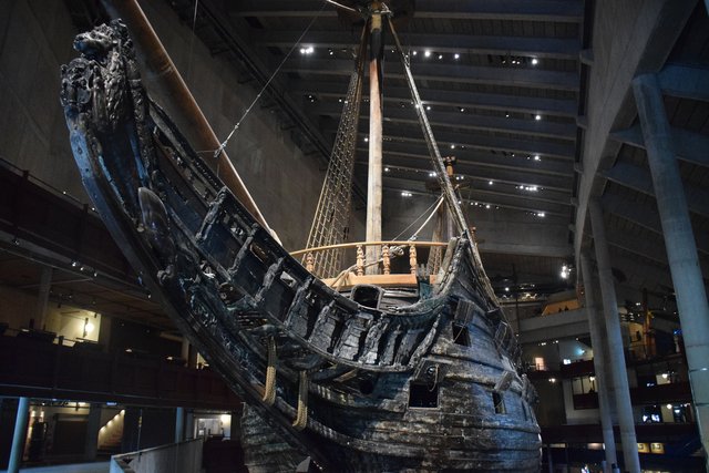 ヴァーサ号博物館に展示された木造の戦艦